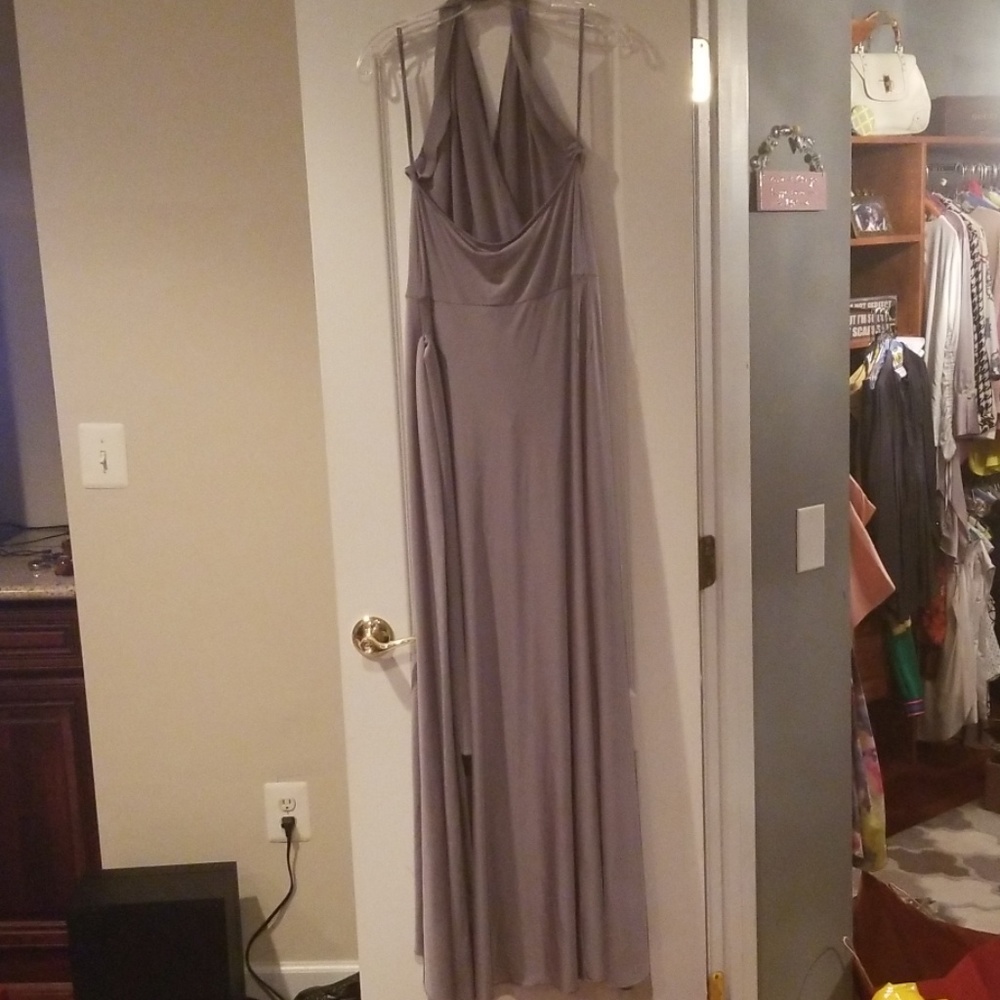 Dress - Picture 2 of 5